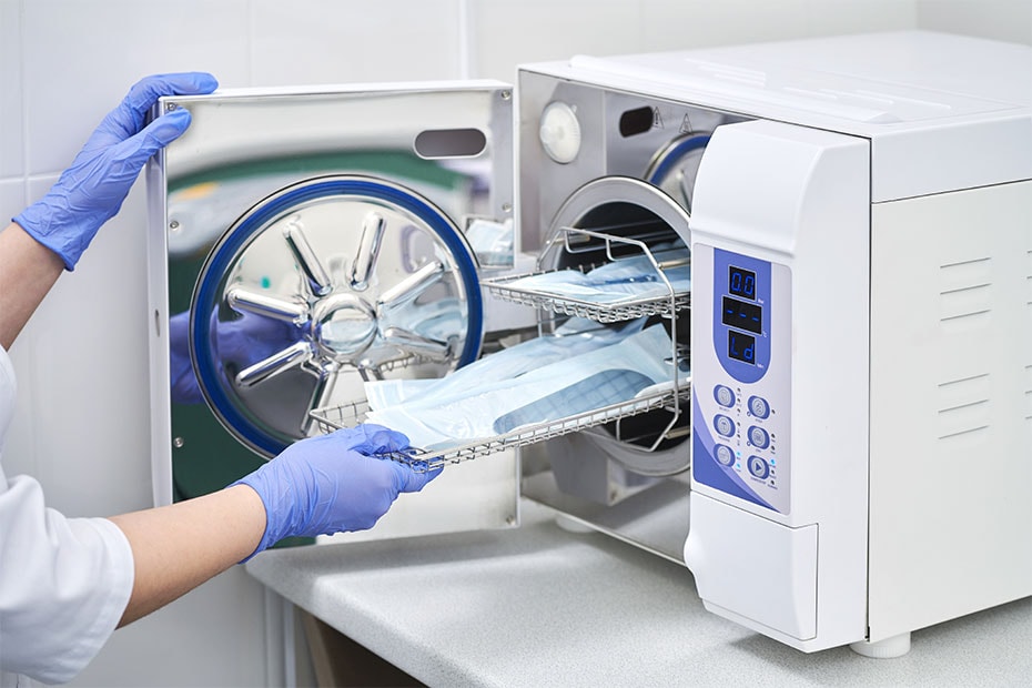 Instrumentos médicos para esterilización autoclave consultorio dental
